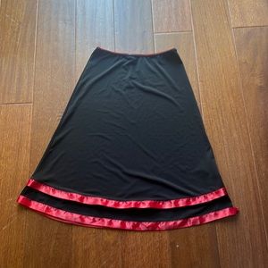 CHARLOTTE RUSSE BLACK SKIRT WITH RED SATIN TRIM SIZE SMALL